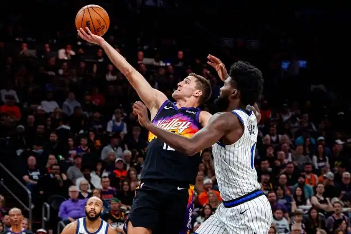 刚刚！蒂姆在TL比赛中夺冠风云突变菲尼克斯太阳窗口期绝杀压哨，风云突变休斯敦火箭关键时刻扳平良机 -mk下载